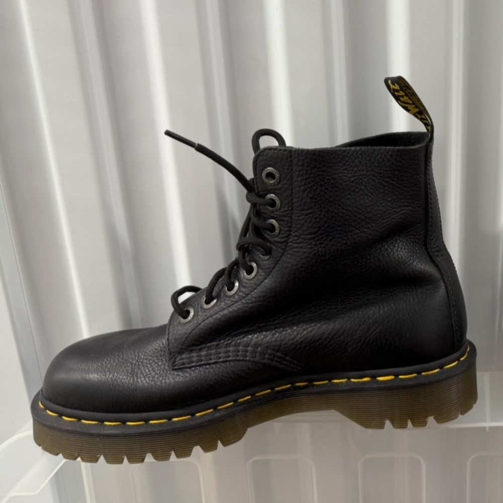 NEW Dr. Martens 1460 Pascal Bex Boots - Black Pebbled Leather - NEVER WORN